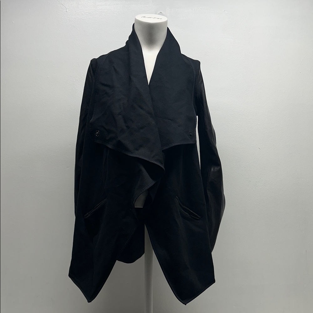 Spanx Convertible Jacket Drape Front Ponte Faux Leather Pockets Black Size Small - Picture 2 of 12